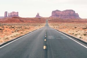 Rejserute: To uger med naturoplevelser i det sydvestlige USA monument-valley-PUSA6003-768×512