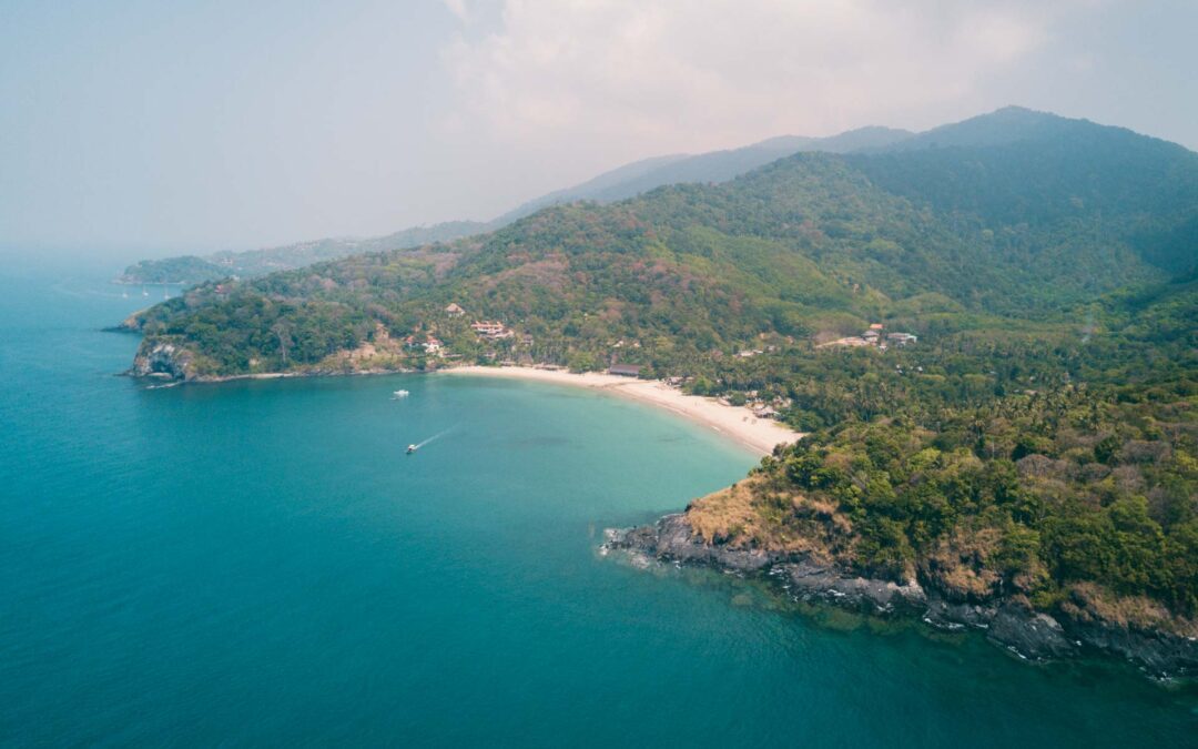 Koh Lanta rejseguide: 12 bedste strande, byer & oplevelser