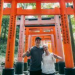 Mor og søn på japanske eventyr