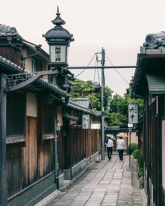 Gammeldags atmosfære i Higashiyama