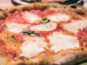 Napolitansk pizza fra Rossopomodoro