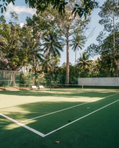 Tennisbanen ved Lipa Lodge