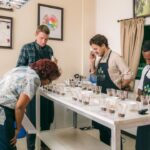 Casper og Lukas fra Coffee Collective cupper kaffe hos METAD i Etiopien