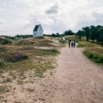 Vandresti til Den Tilsandede Kirke