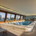 Le Bristol Paris pool på taget i 8. arrondissement - guide til de bedste og billige hoteller i Paris