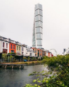 Västra Hamnen med dens kanaler og farverige huse