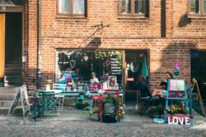 Hoppipolla Yoga Cafe