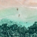 Alex og Victoria på stranden