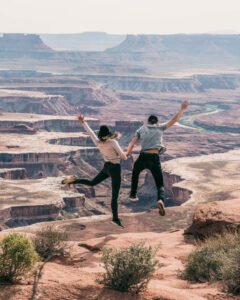 Alex og Victoria hopper i USA