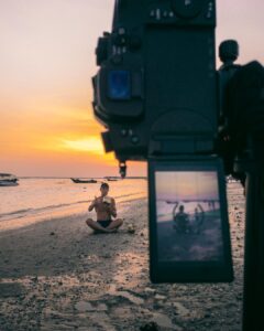 Tripod selfie på stranden
