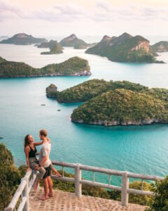 Ang Thong Alex & Victoria