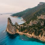 Pedra Longa fra den anden side med drone