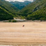 Cala Sisine med landskab