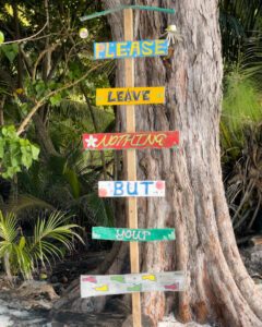 Efterlad kun dine fodaftryk