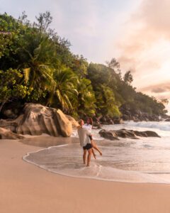 Alex & Victoria på Praslin