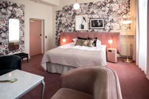 The Vault Hotel