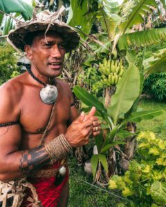 Tumutoa Tours, Cookøerne