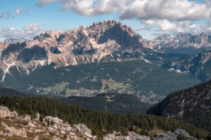 Udsigt fra Passo Giau mod Cortina d'Ampezzo