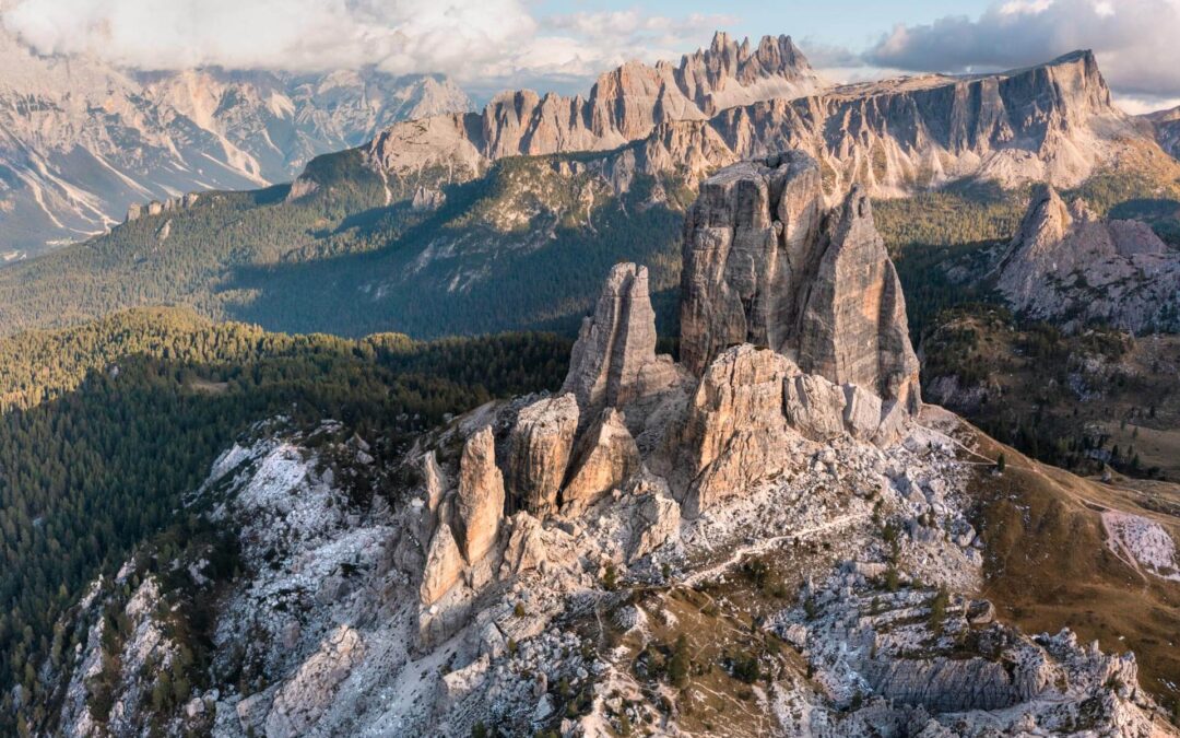 Dolomitterne: De 18 bedste vandreture & udsigtspunkter (i alle sværhedsgrader og længder)