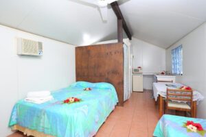 Ranginuis Retreat, Cookøerne