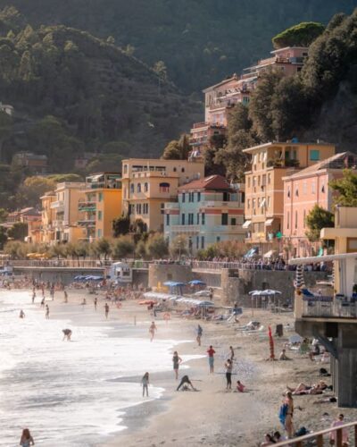 Strand i Monterosso al Mare