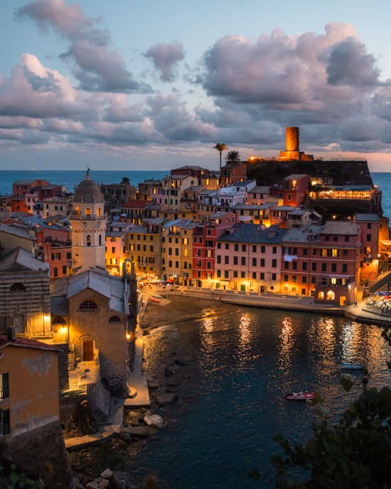 Cinque Terre om aftenen