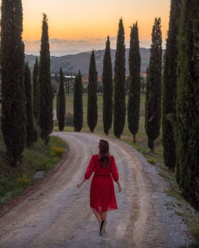Victoria på vejen til Agriturismo Baccoleno i Toscana
