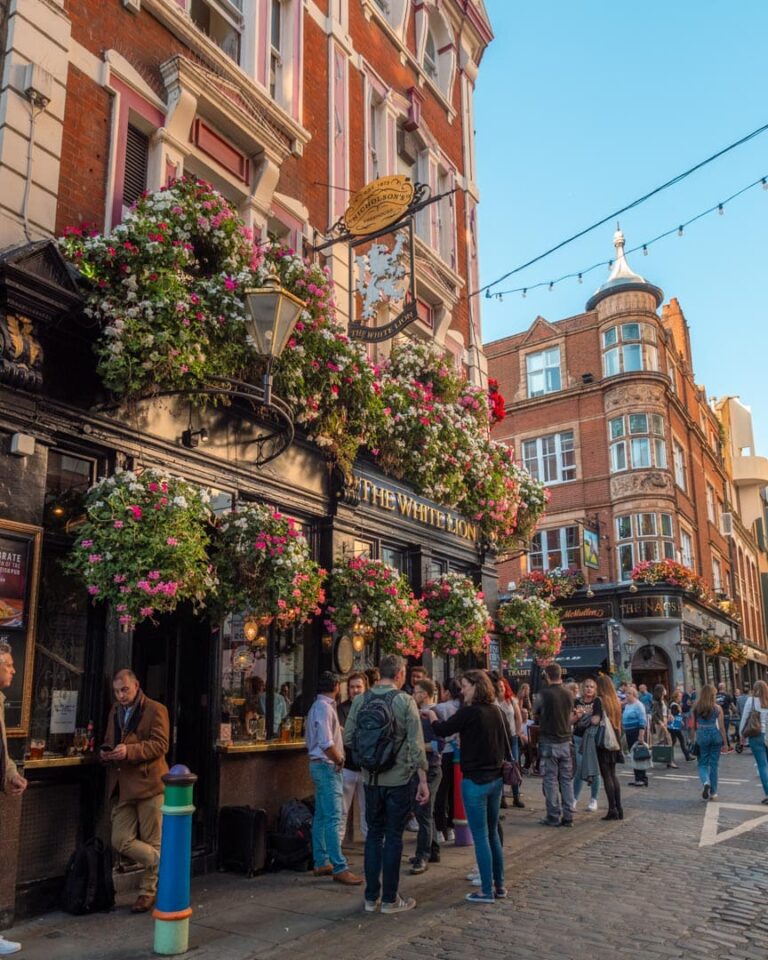 Bar i Covent Garden set udefra