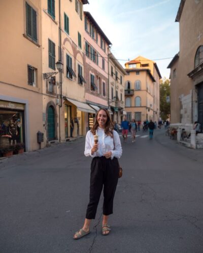 Victoria med gelato i Lucca