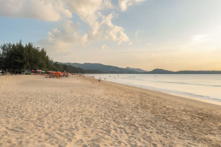 Bang Tao sandet ved lagunerne