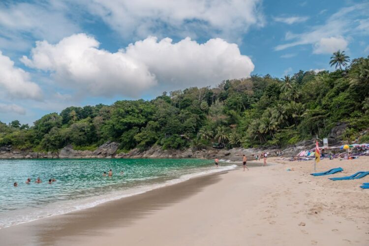 Freedom Beach fra stranden kiggende mod nord