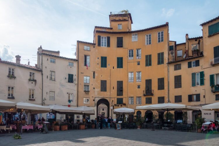 Hvor skal man bo i Lucca? De 8 bedste hoteller i alle prisklasser