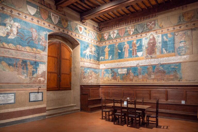 Sala di Dante-rummet i Palazzo Comunale