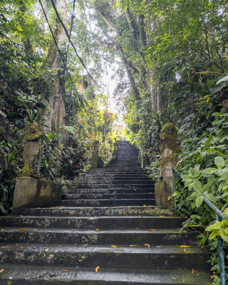 Penestanan stairs