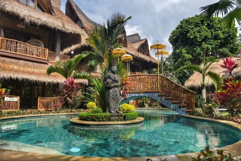 Poolen på Bali Bohemia