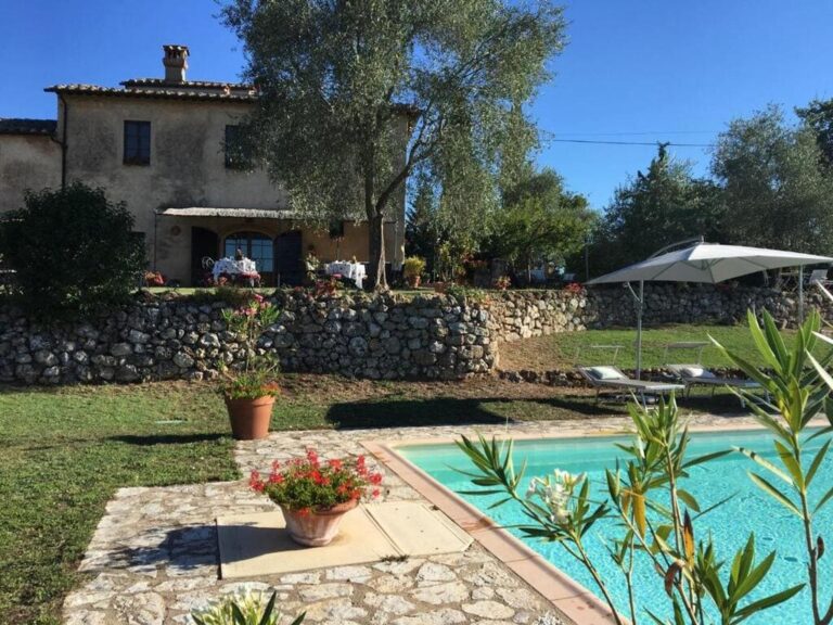 Poolen hos La Canonica di San Michele