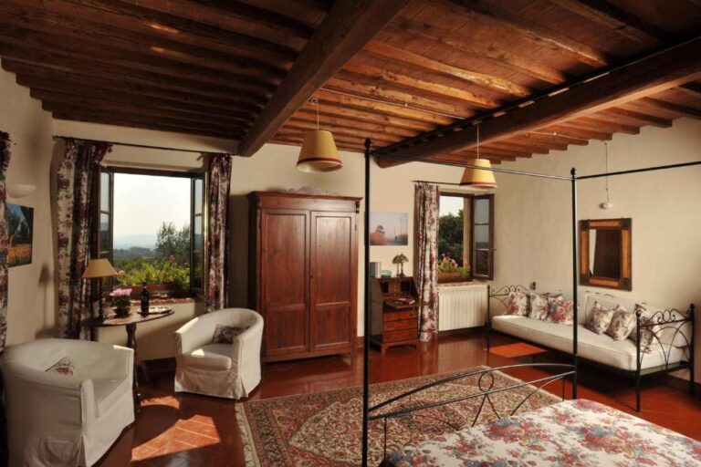 Værelse i gammel stil hos La Canonica di San Michele i Siena