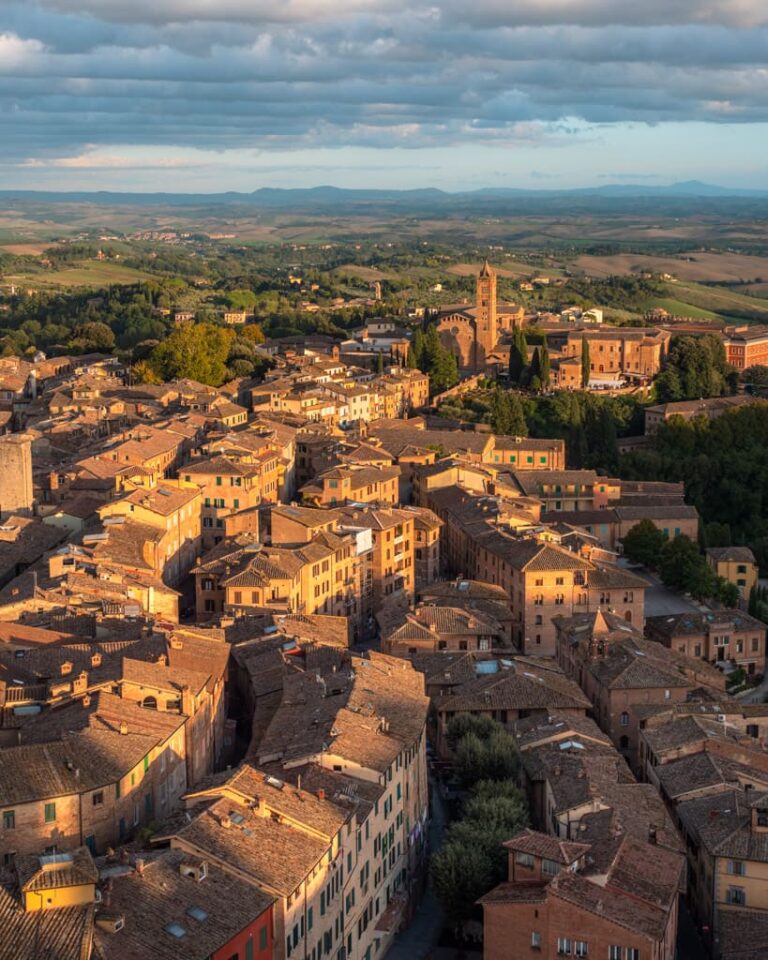 Solnedgang fra toppen af Torre del Mangia