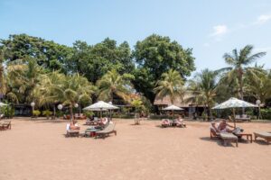 Strandstole ved Tandjung Sari Hotel