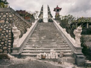 Et tempel der bygges på Nusa Penida
