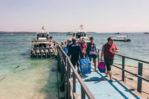 Ankomst til Nusa Penida fra båden