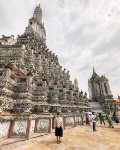Victoria foran Wat Arun