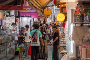 Shoppinggaden Vanich 1 Road i Chinatown