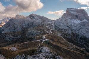 Rifugio Scoiattoli med Rifugio Averau i baggrunden