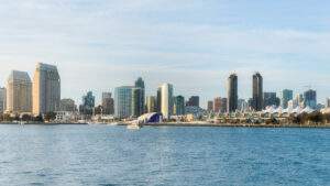 Udsigt tilbage mod Downtown fra Coronado