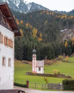 San Giovanni-kirken set fra siden