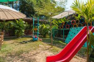 The Backyard ved Long Beach på Koh Lanta